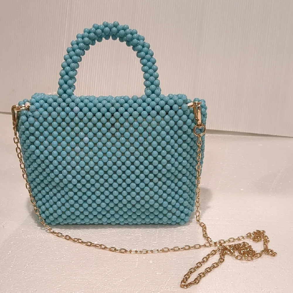 Beaded Turquoise Daisy Shoulder Bag